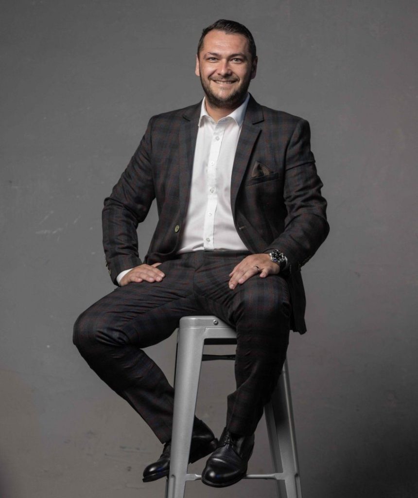 Bogdan Steriopol și colaborarea cu instituții publice