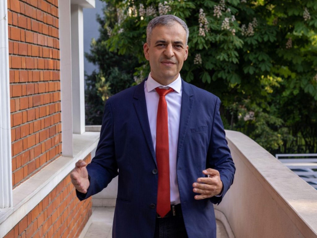 Valentin Bucheru, REMAX Klass, intermediază tranzacții rapide pentru spații de tip hala IMM